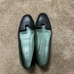 Authentic Hermes Joy Elegant Black Leather Flats - size 10